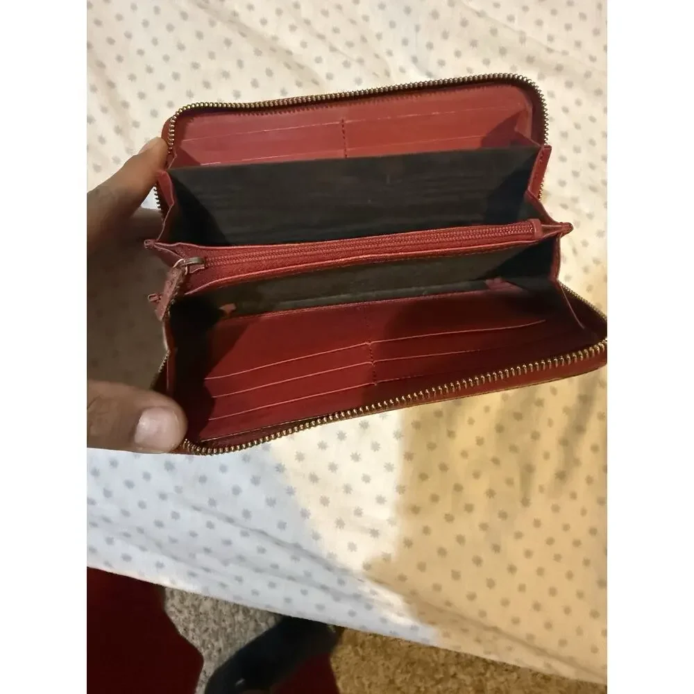 GUCCI Beige/Red GG Canvas w/Rainbow/Love Patch Zip Around Wallet